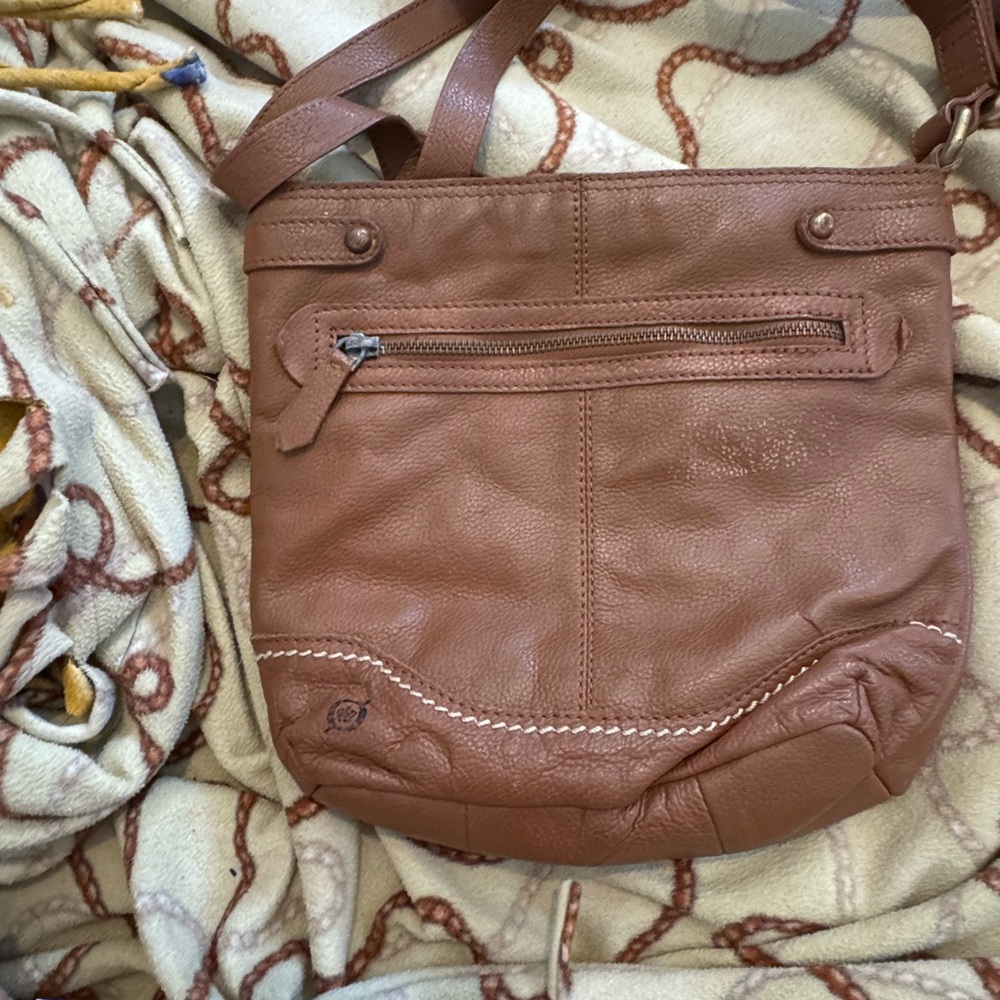 Brown Leather Crossbody Bag - Stylish Everyday Tote